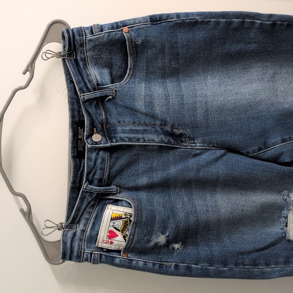 Judy Blue, Queen Of Hearts, Distressed Boyfriend Cut, High Rise Jean, Size 31